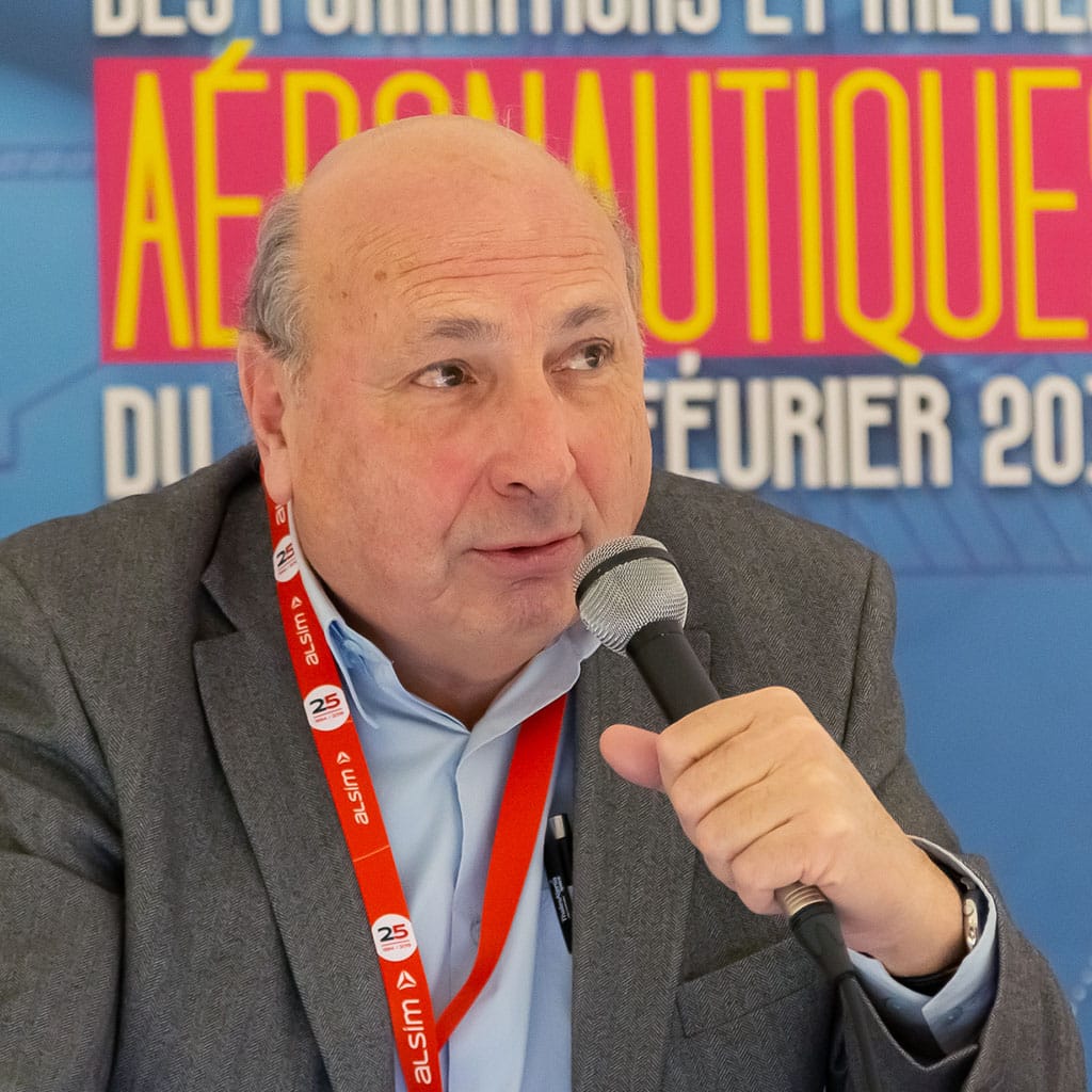 Conférences 3 claude portrait