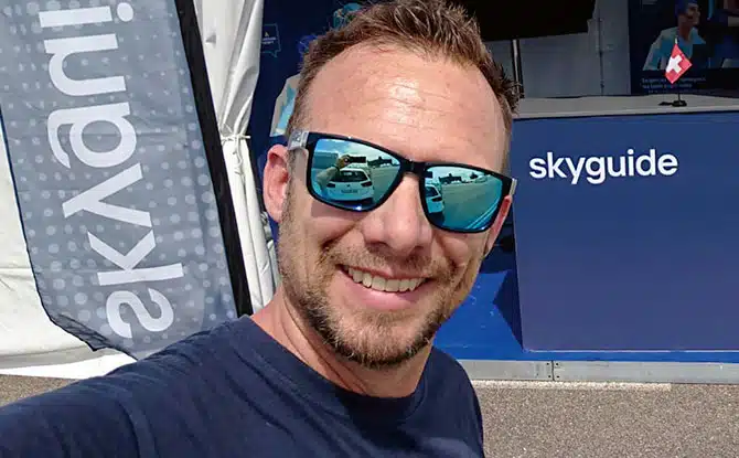 Devenir contrôleur aérien en Suisse