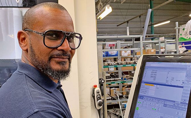 Bruno, fraiseur numérique